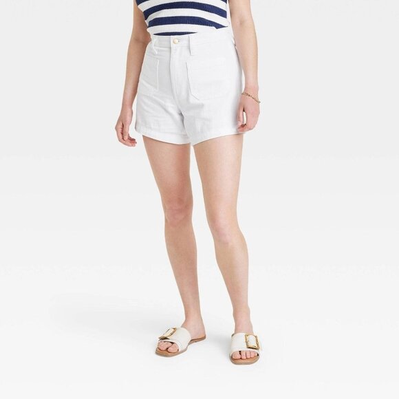 Universal Thread Women's Size 14 High Rise A-Line Relaxed Midi White Jean Shorts - Picture 1 of 5